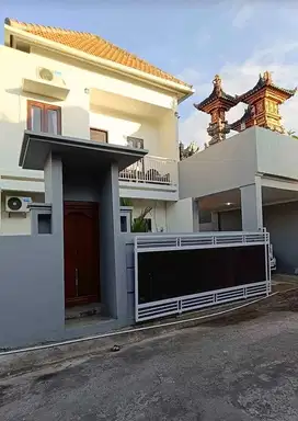 dijual rumah lantai 2 pemogan denpasar