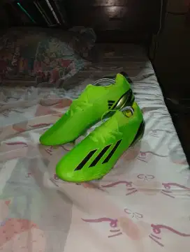 Sepatu bola Adidas X.speedportal size 43 1/3