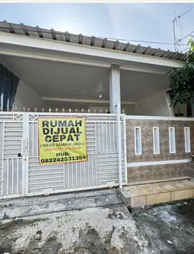 Di JUAL RUMAH SIAP HUNI DEKAT SUMMARECON CROWN GADING