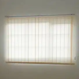 vertical blind tirai jendela 70% tahan cahaya