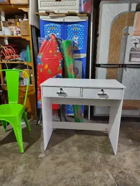 Meja Tulis / Kios Simple