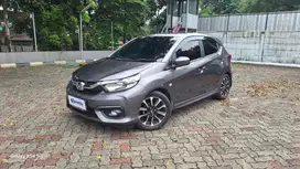 [OLXMOBBI] Low Angs Honda Brio Satya 1.2 E Bensin-AT 2020 PKR