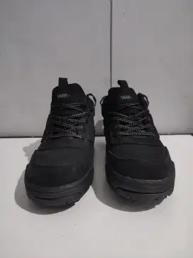 DIJUAL SEPATU BOOT VANS V2558 TWEAK WP BLACK JAPAN