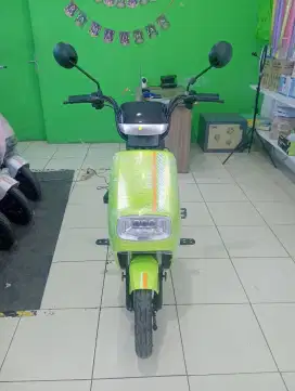 dijual sepeda listrik ofero galaxy 2 baru dipakai 2 bulan