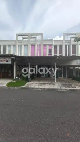 Ruko Bizhome  Pakuwon City  Dekat dengan Hokky Supermarket