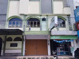 Ruko Lokasi Strategis Di Jl Panjunan Cirebon