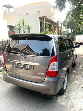 Toyota Kijang Innova 2009 Bensin