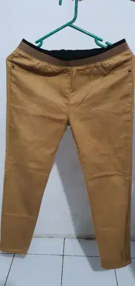 Baju/celana/blazer preloved 100rb dapat 3 baju
