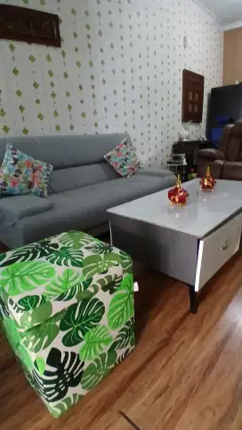 Sofa bed + stool motif daun + meja marmer