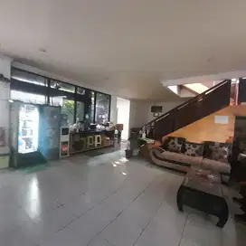 Murah Dijual Bangunan Komersil Jl Raya A Yani, Surabaya