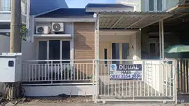 Rumah minimalis siap huni sudah renovasi tinggal masuk di Bukit Palma