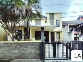 DIJUAL RUMAH DI KOMPLEK PASAR MINGGU JAKARTA SELATAN