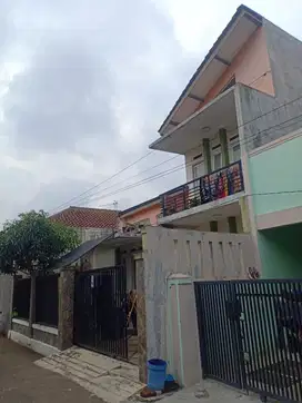 Rumah Terawat Lokasi Dekat Mainroad di Sangkuriang, Cimahi