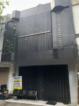 RUKO 2 LANTAI RAYA KENJERAN DEKAT RS MITRA KELUARGA