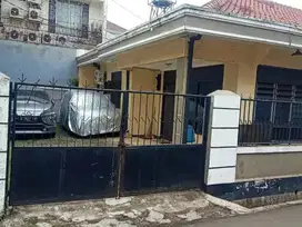 Di Jual Rumah Lama Hitung Tanah di Kebon Mangga Kebayoran Lama JakselD
