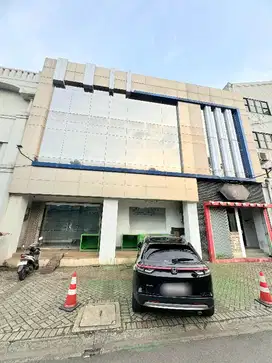 Ruko gandeng 3 di Serpong  cocok untuk gereja, kantor, dll