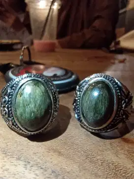 Cincin Bulu Macan