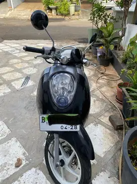 Honda scoopy tahun 2012