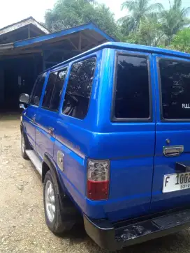 Kijang super 1.8