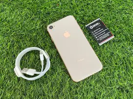 iPhone 8 64Gb - Gold - Terdaftar beacukai - Hp Apple