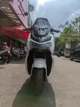 NEWW MOTOR LISTRIK UWINFLY M100
