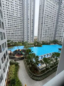 Apartemen M Town  Corner Bryant - 9 BEST FLOOR & BEST POOL VIEW