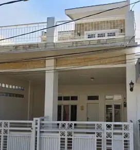 Dijual rumah Serpong Park Cluster Emerald Tangerang Selatan dekat BSD
