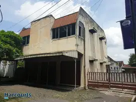 Ruang usaha hitung tanah pinggir jalan raya dekat jalan slamet riyadi
