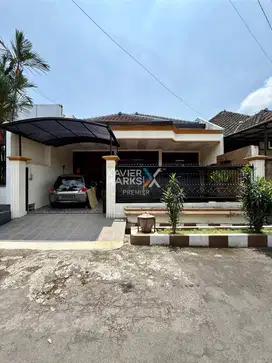 Dijual Rumah Terawat di Perumahan Bukit Dieng, Sukun Kota Malang