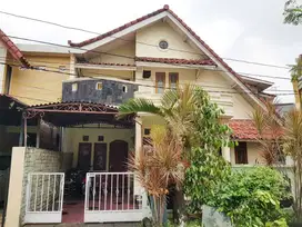 DIjual Rumah 2 Lantai dekat LRT di Jatibening Bekasi