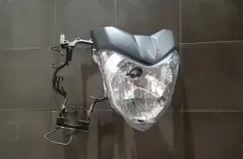 Reflektor + braket Yamaha byson