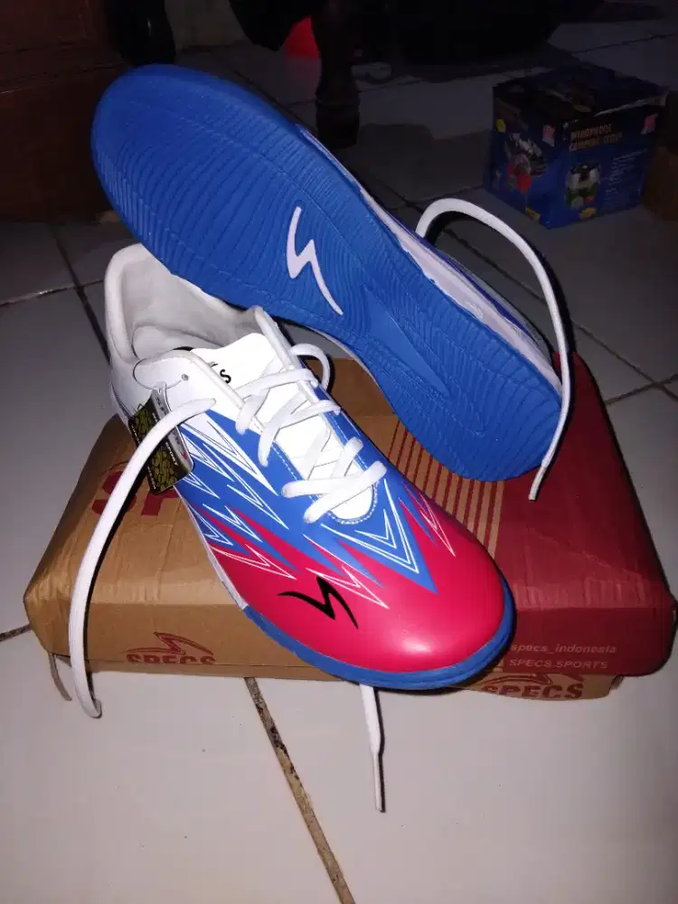 Sepatu Futsal Specs Bekas
