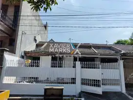 Rumah Darmo Indah Barat, Murah Meriah, Strategis, Layout OK