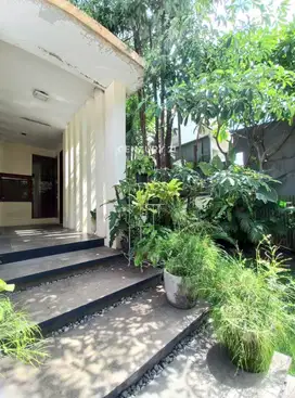 Rumah Bagus Siap Huni Lokasi Kebayoran Bintaro 5027