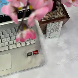 HP 14 em0332AU em0333AU /Ryzen 3 7320U/8GB/512GB SSD/14″ FHD/Win11+OHS