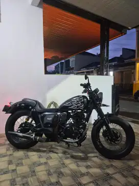 Yamaha byson custom bobber rapih tinggal gas