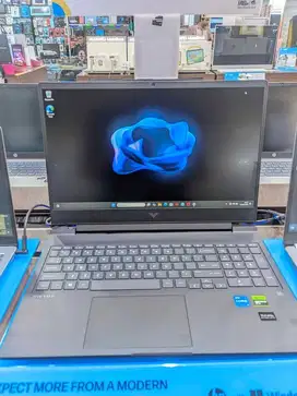 Laptop Gaming HP Victus 16-r0889TX i5-13500HX 16GB/512GB RTX 4050 6GB