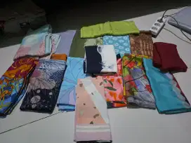 Jilbab segi empat motif
