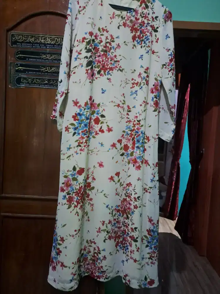 Dijual gamis ceruty cantik
