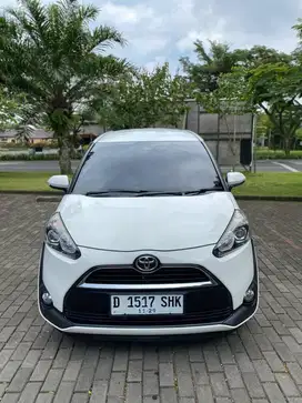 Toyota Sienta V 1.5 Matic 2019