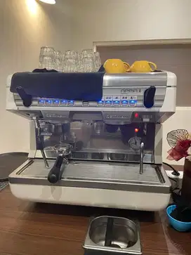 SIMONELLI APPIA II - 2 Group (FREE GRINDER)