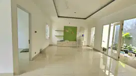 Rumah Kebayoran Essense Bintaro Jaya Sektor 7 tanah luas dan murah