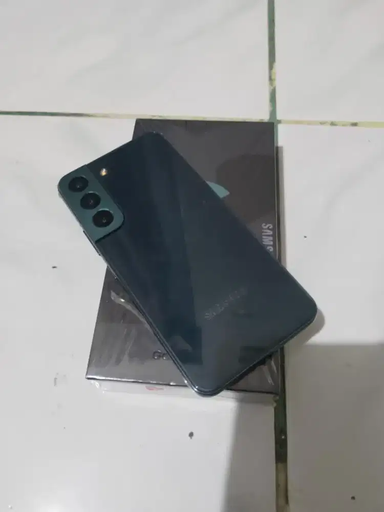 Samsung s22 5g 8/256 resmi Indonesia