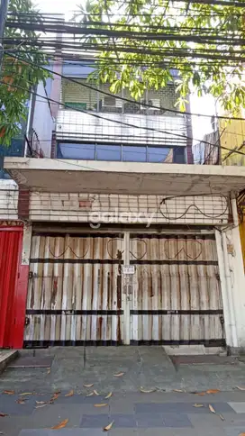 Ruko Raya Kertajaya. Lokasi Strategis.