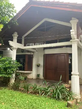 Rumah Besar Di Perumahan Elite Duren Sawit Jakarta Timur