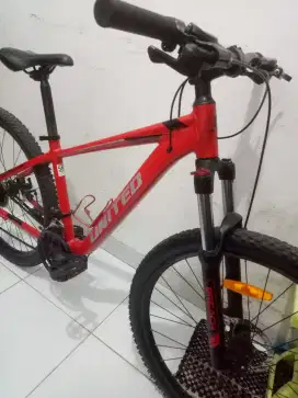Sepeda MTB United Monanza 4.0 size 27.5