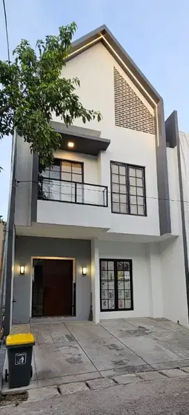 READY Rumah Kantor  semi furnished Taman Ubud Kencana