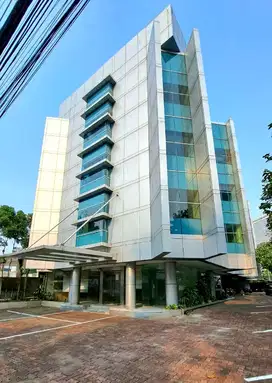 Gedung 5 lt di Menteng ex bank