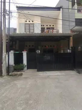 Dijual Rumah Puri Cipondoh