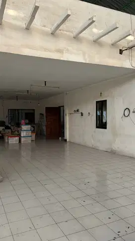 GUDANG SIAP PAKAI AREA SAMBIREJO GAYAMSARI SEMARANG TIMUR